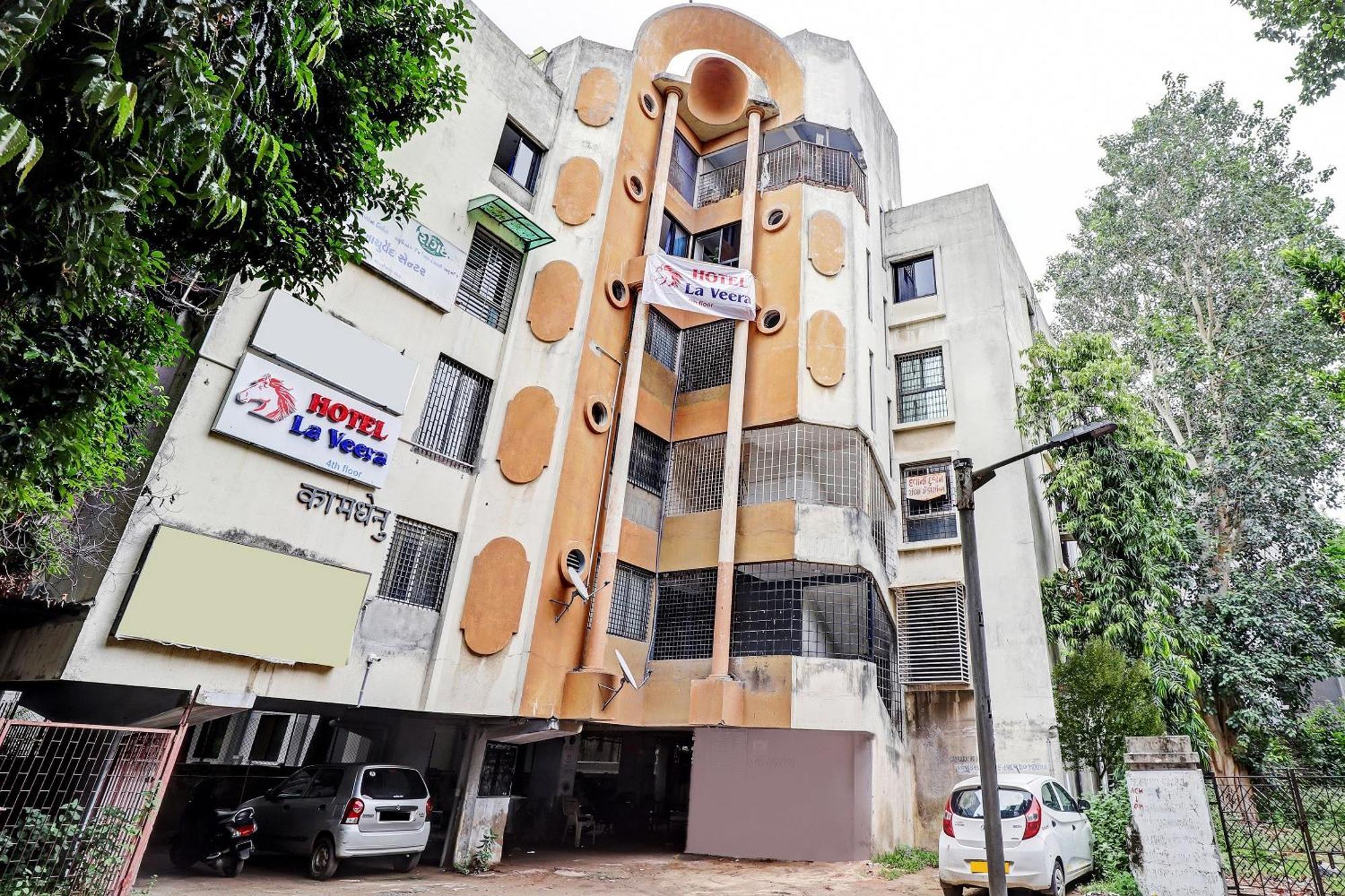 Hotel O La Veera Ahmedabad Ngoại thất bức ảnh